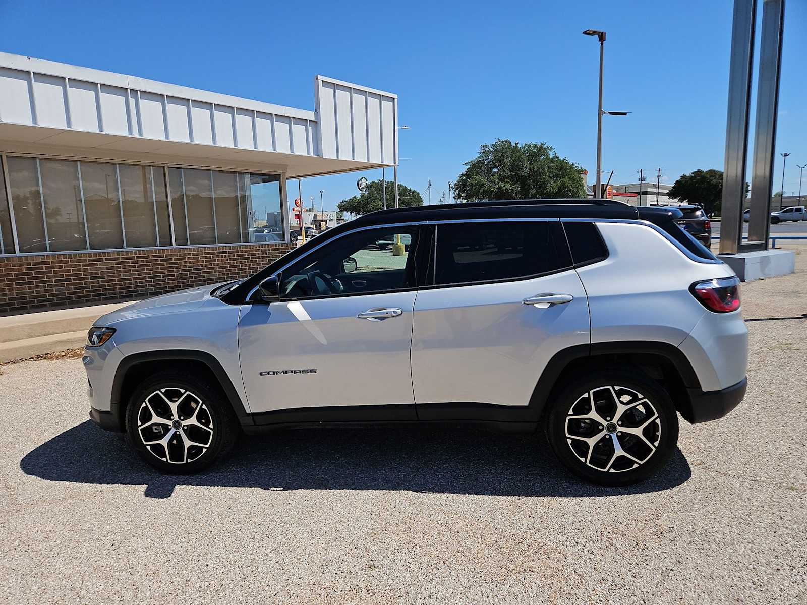 Thumbnail: 2025 Jeep Compass - 5