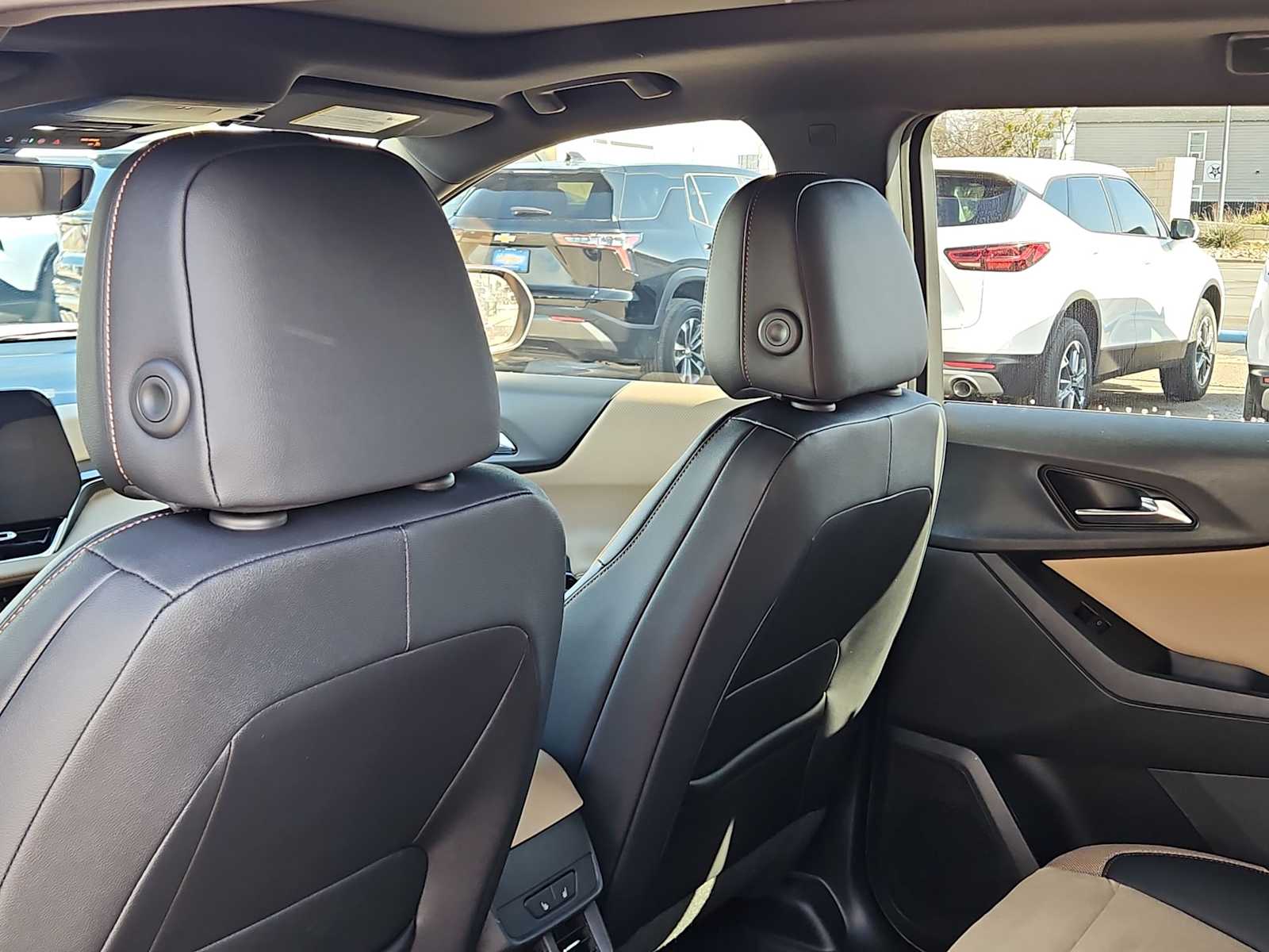 Thumbnail: 2026 Chevrolet Equinox - 16