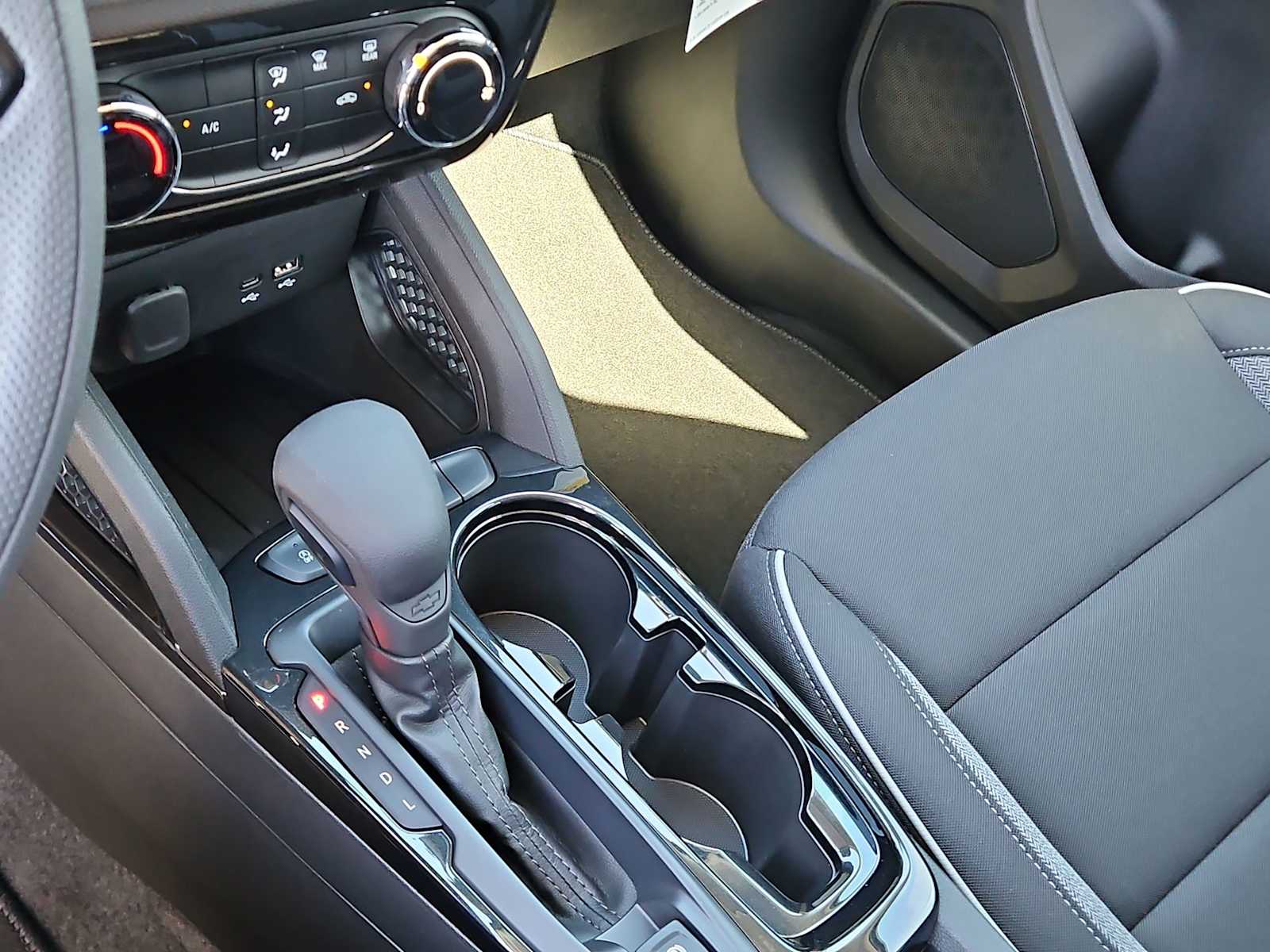 Thumbnail: 2026 Chevrolet TrailBlazer - 22