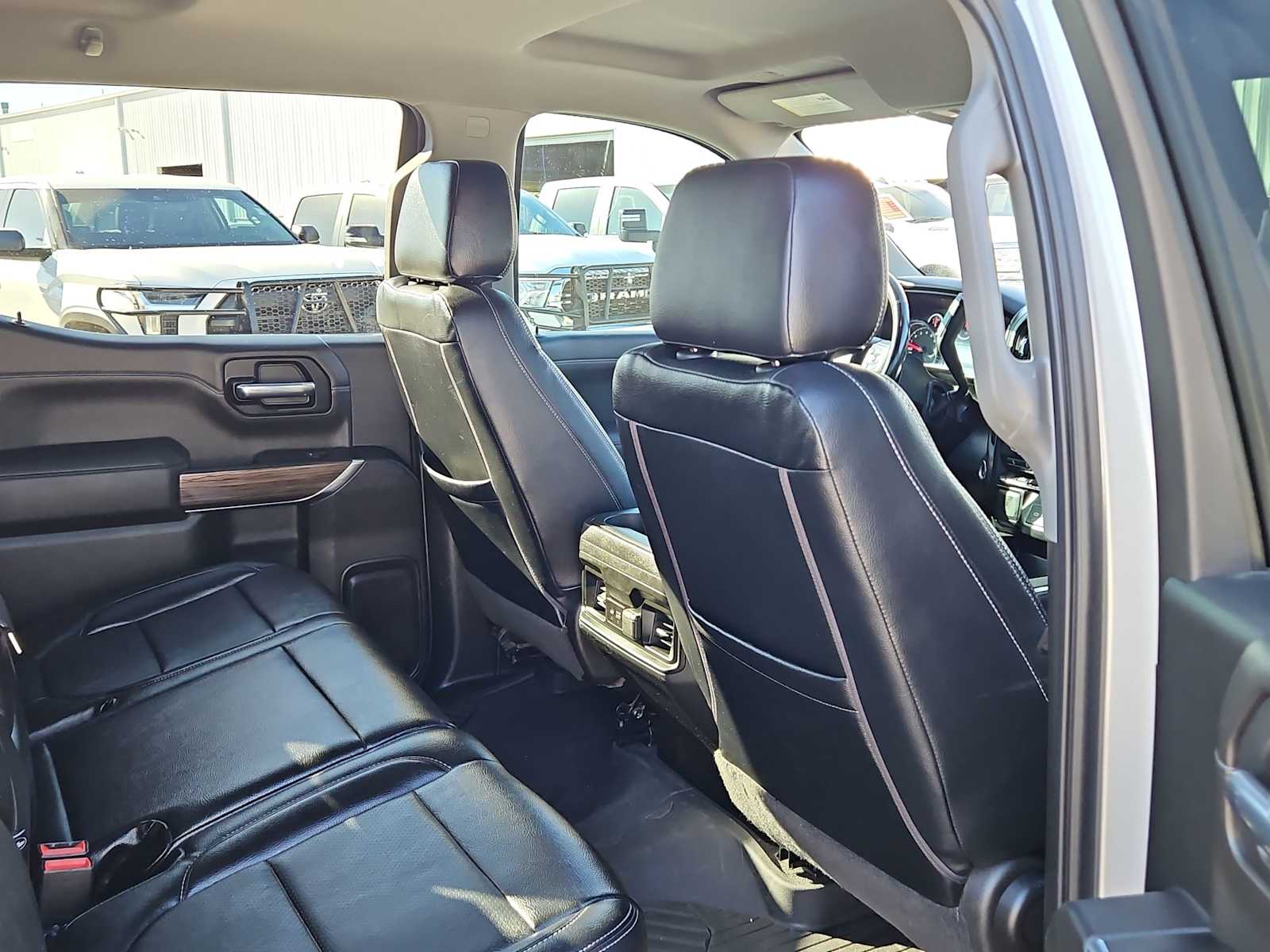 Thumbnail: 2022 Chevrolet Silverado 1500 - 17