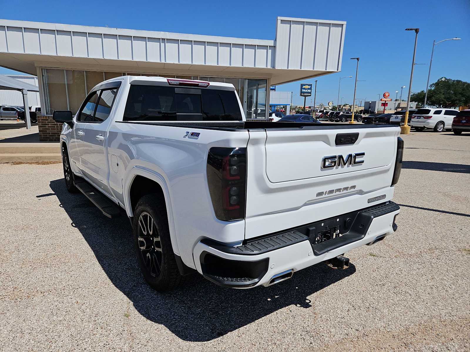 Thumbnail: 2022 GMC Sierra 1500 - 6