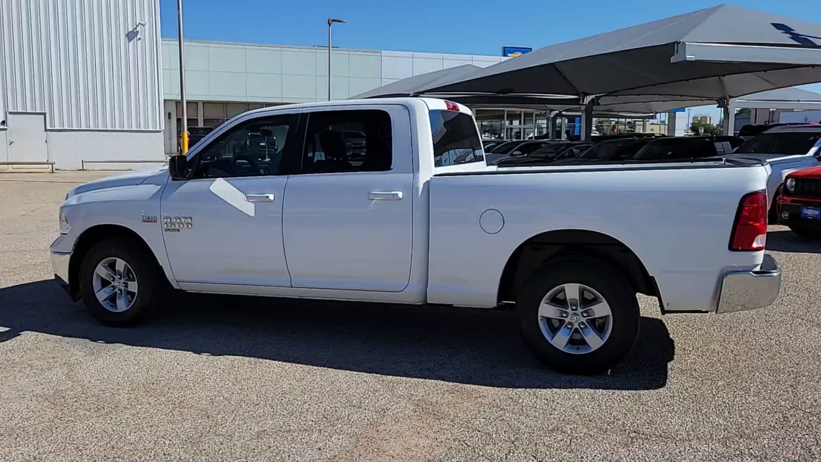 Thumbnail: 2021 RAM 1500 Classic - 5
