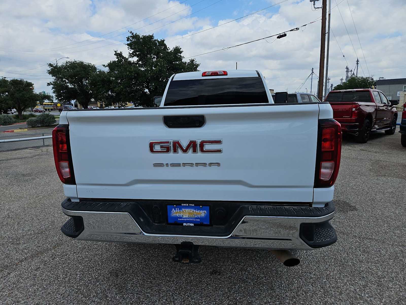2024 GMC Sierra 2500 Pro 5