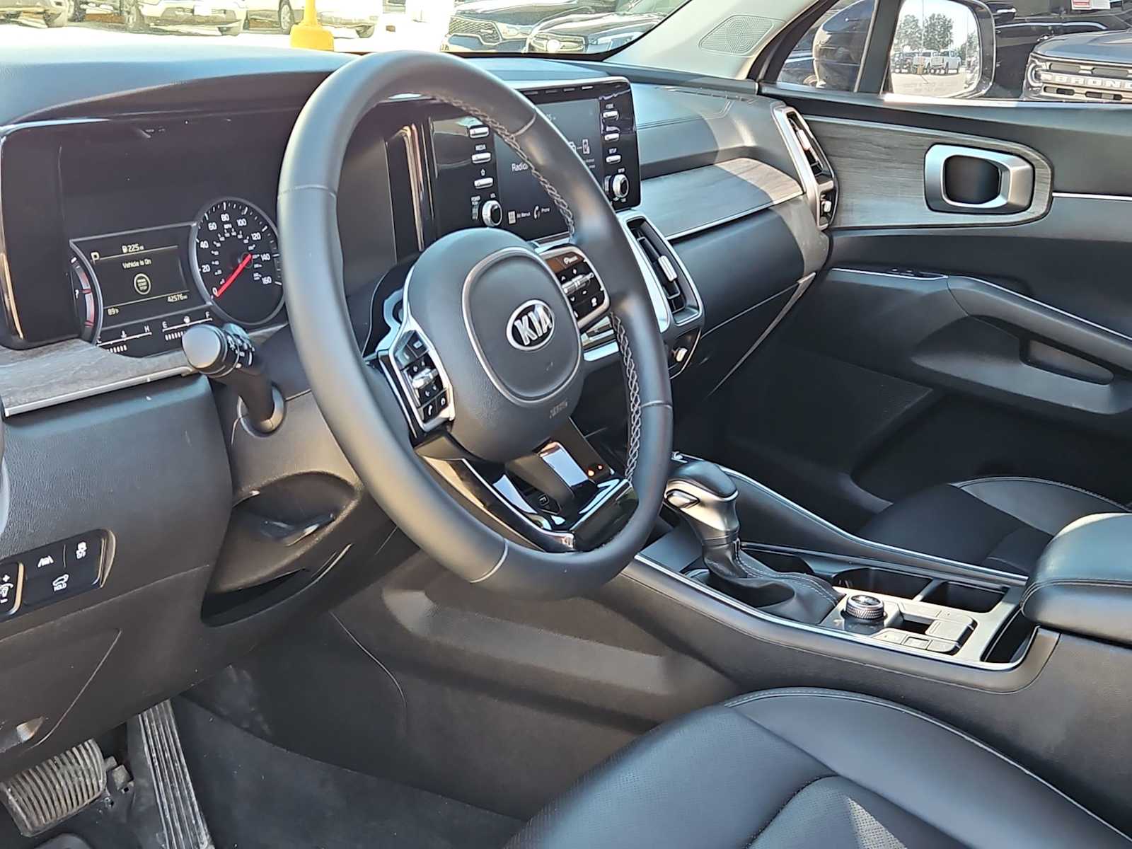 Thumbnail: 2021 Kia Sorento - 10