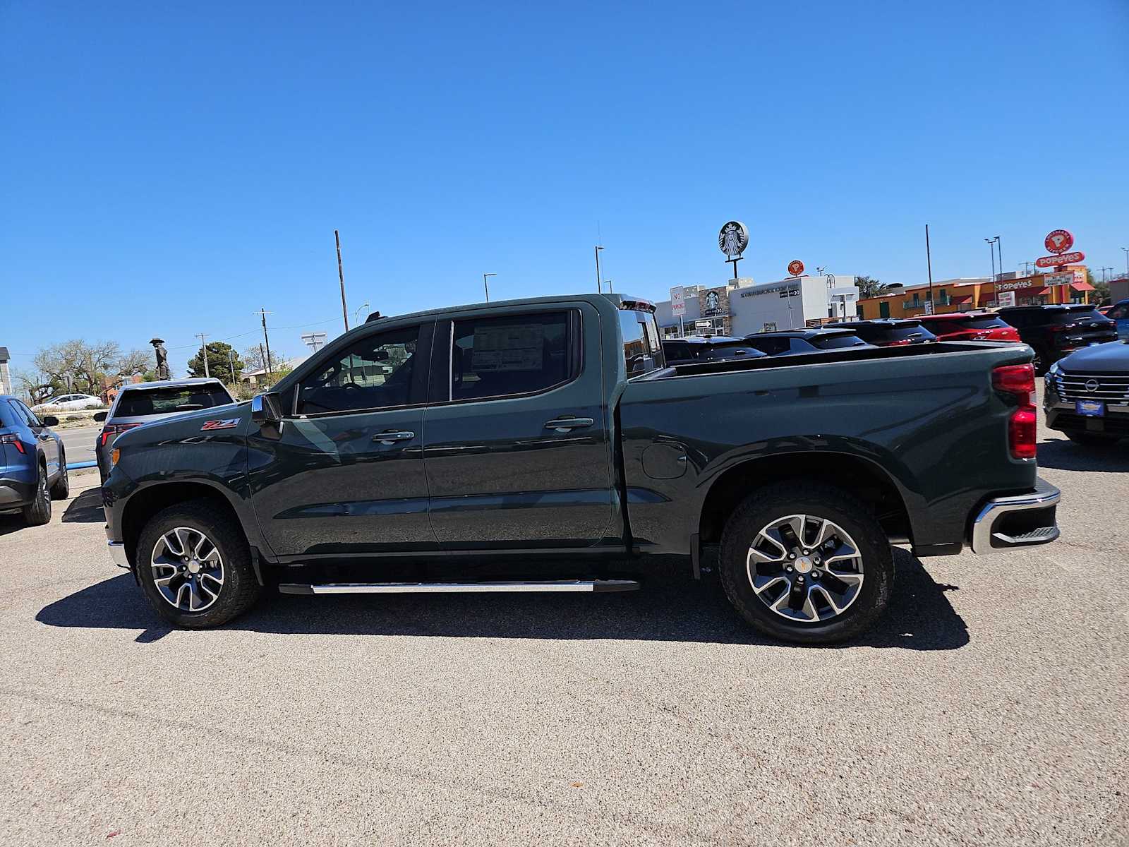 Thumbnail: 2026 Chevrolet Silverado 1500 - 5