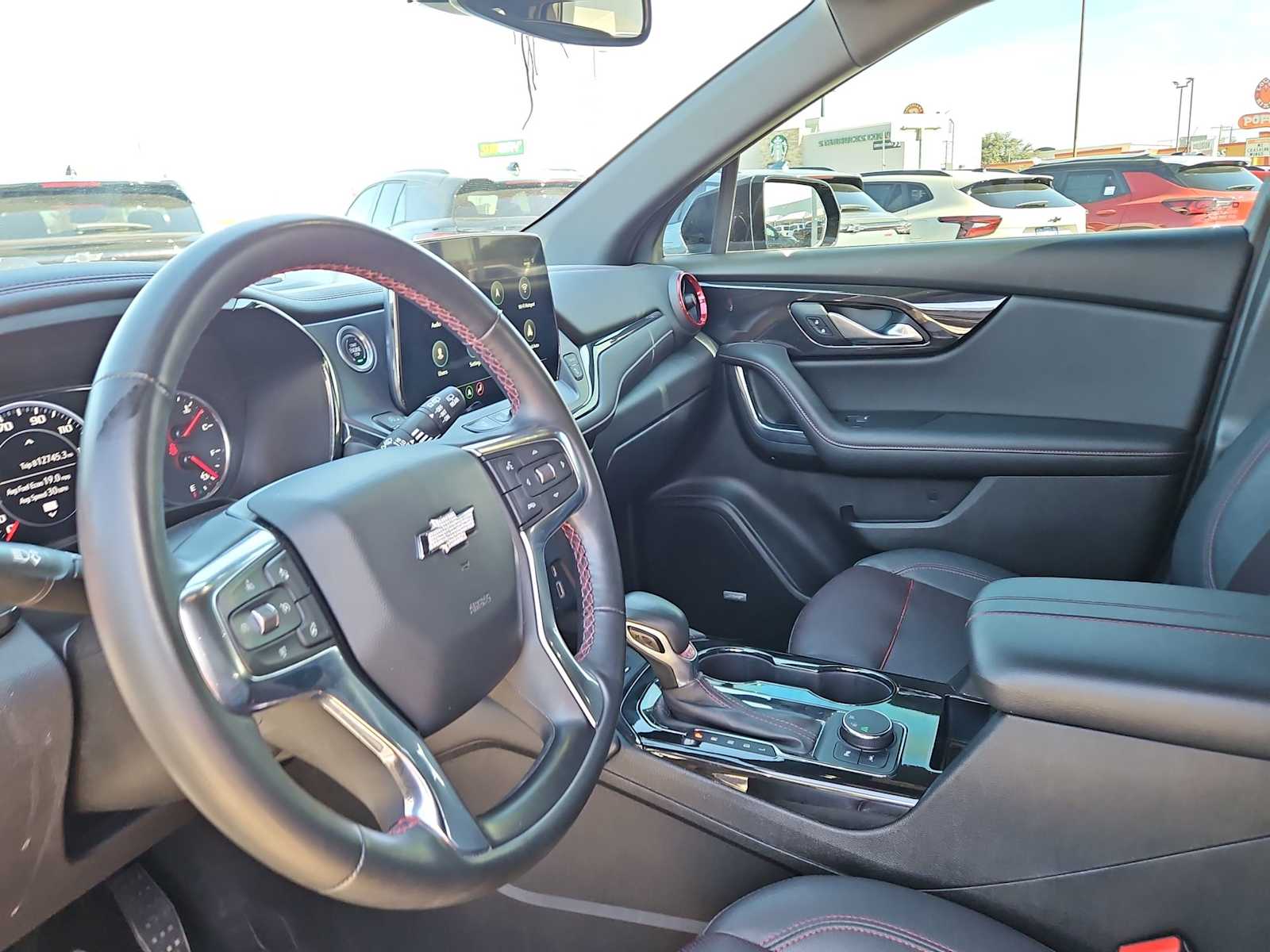 Thumbnail: 2023 Chevrolet Blazer - 10