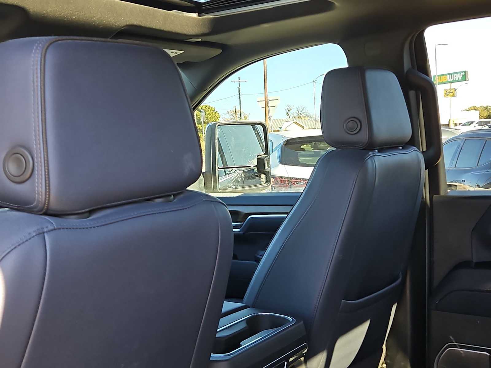 Thumbnail: 2024 Chevrolet Silverado 2500 - 16