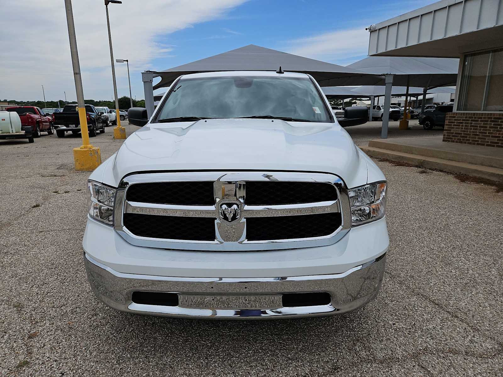 Thumbnail: 2023 RAM 1500 Classic - 3