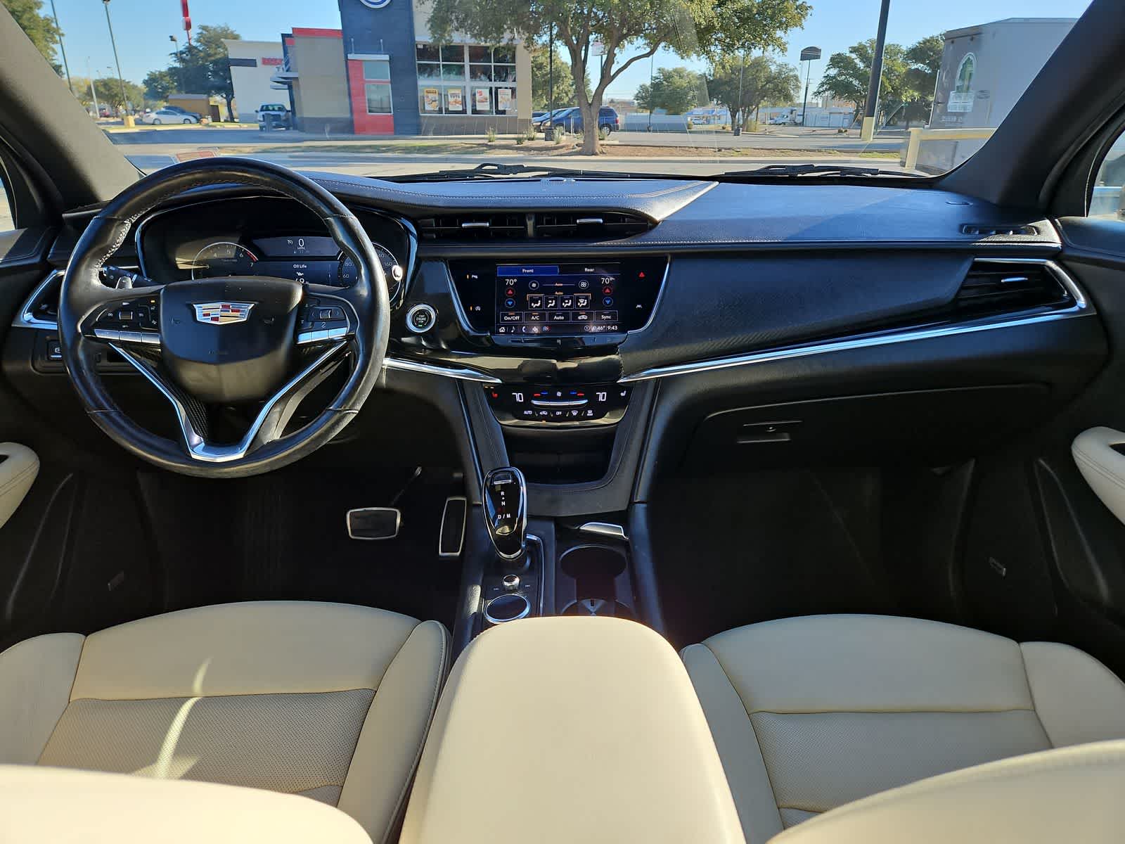 Thumbnail: 2020 Cadillac XT6 - 18