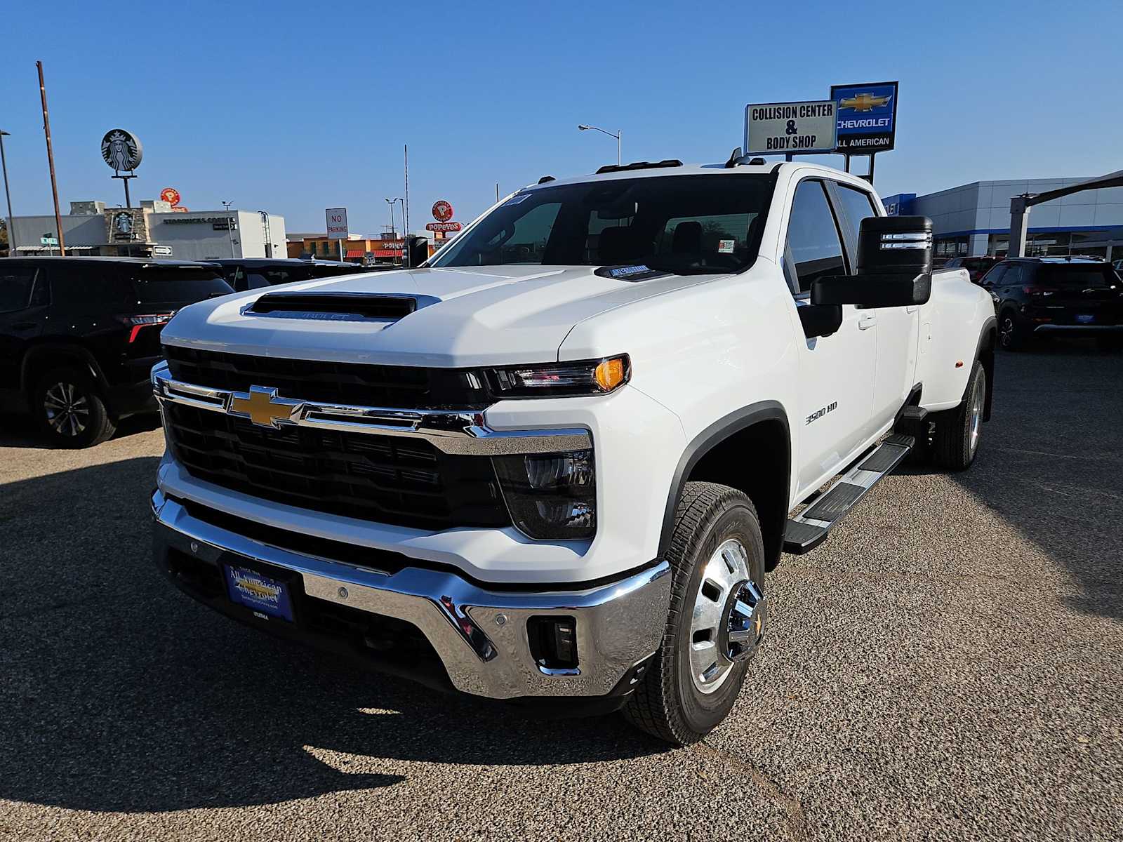 Thumbnail: 2026 Chevrolet Silverado 3500 - 4
