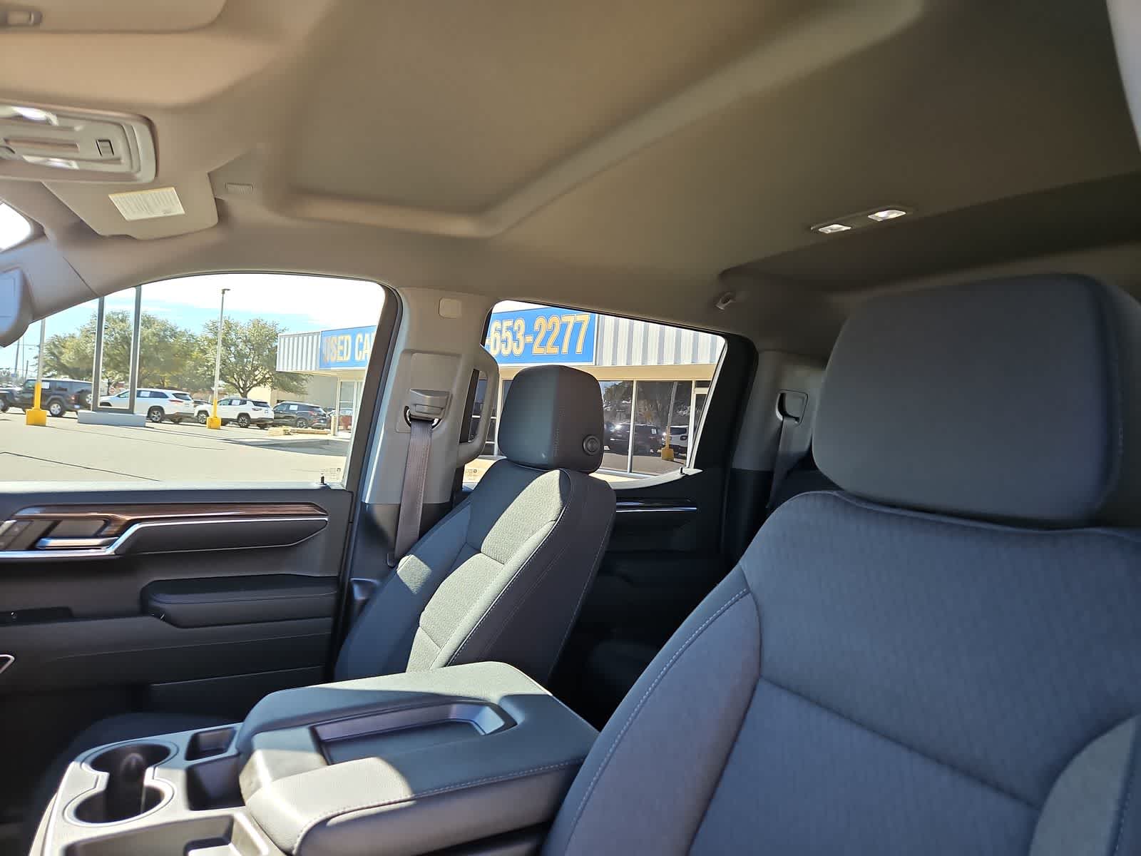 Thumbnail: 2023 Chevrolet Silverado 1500 - 19