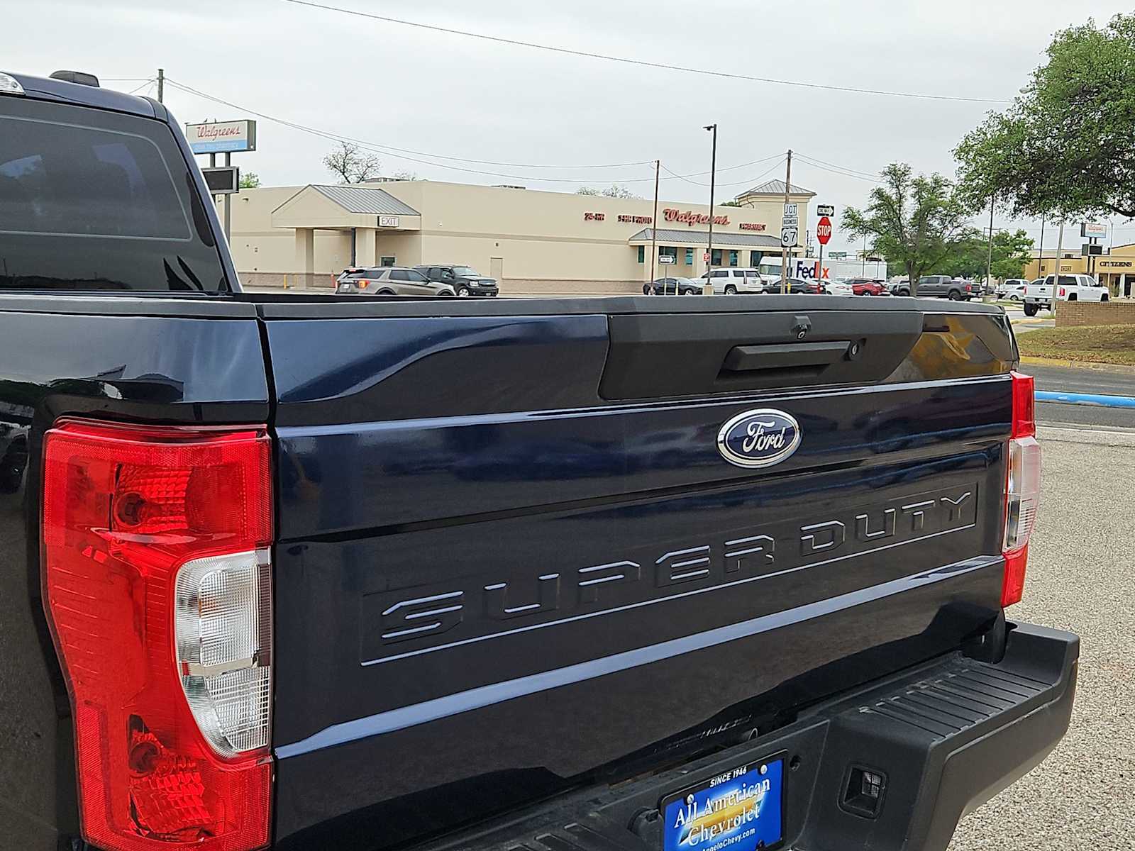 Thumbnail: 2022 Ford F-350 - 23