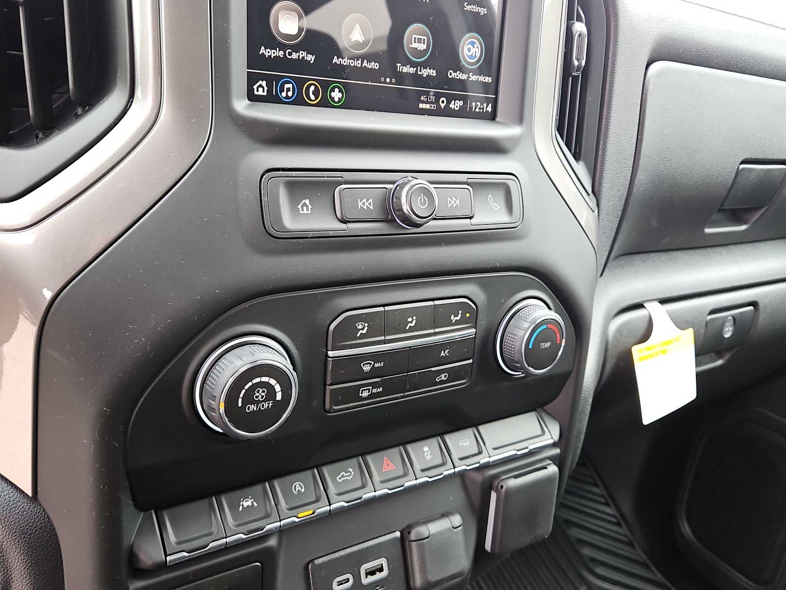 Thumbnail: 2026 Chevrolet Silverado 1500 - 24