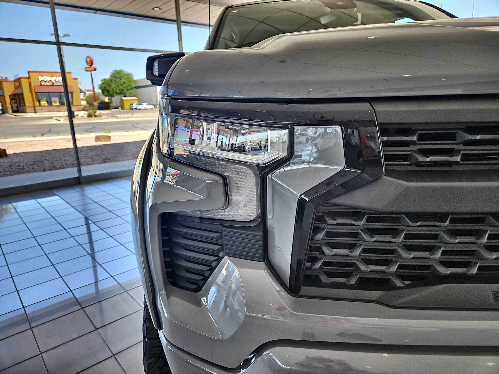 Thumbnail: 2025 Chevrolet Silverado 1500 - 5