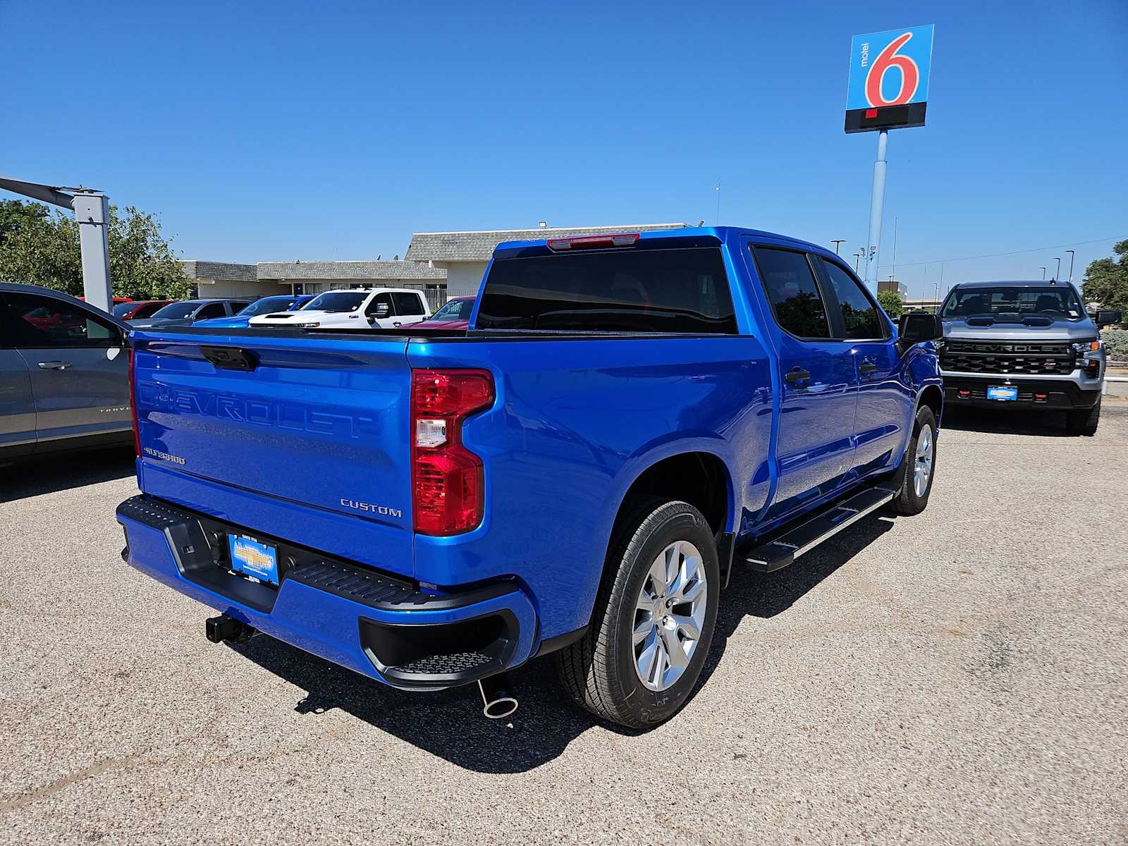 Thumbnail: 2026 Chevrolet Silverado 1500 - 8