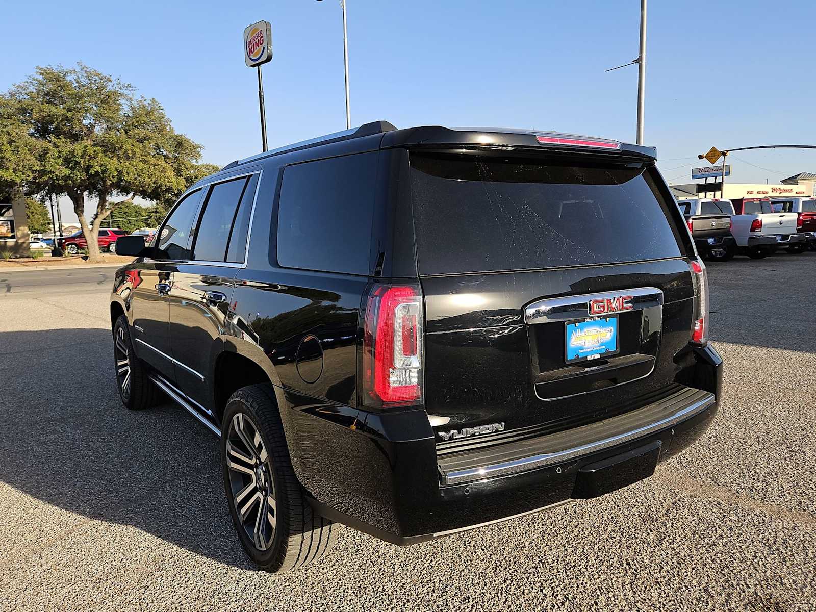 Thumbnail: 2018 GMC Yukon - 4