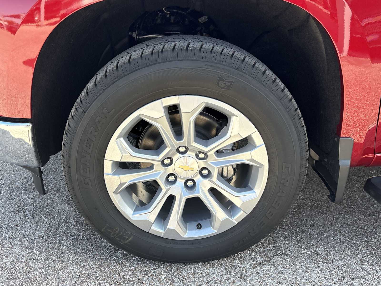 Thumbnail: 2026 Chevrolet Silverado 1500 - 12