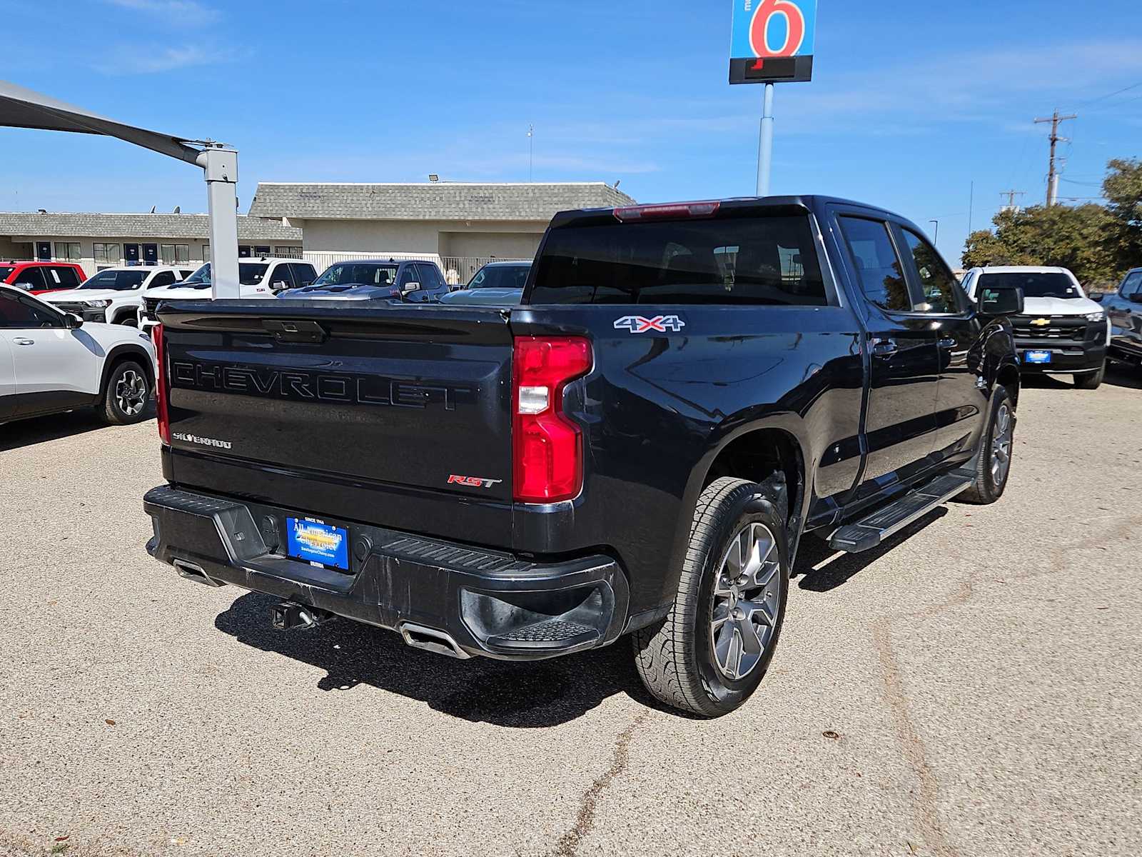 Thumbnail: 2021 Chevrolet Silverado 1500 - 8