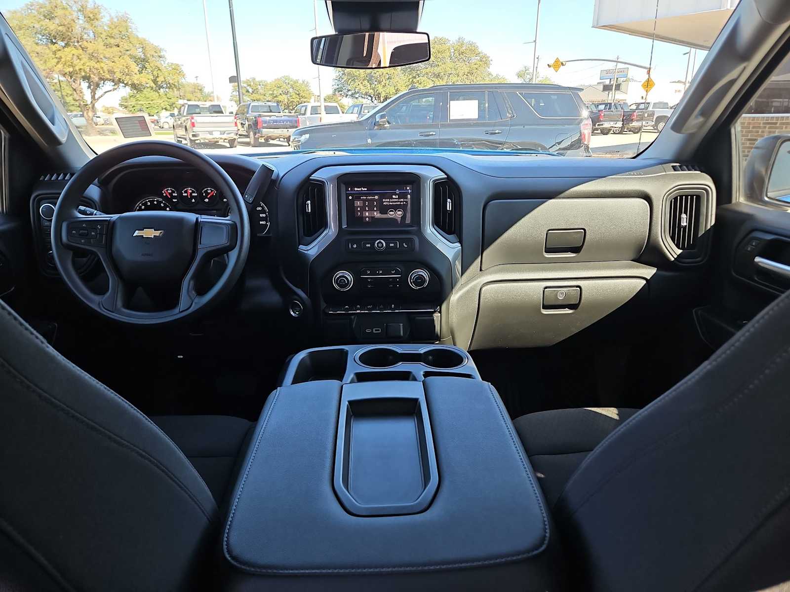 Thumbnail: 2024 Chevrolet Silverado 1500 - 14