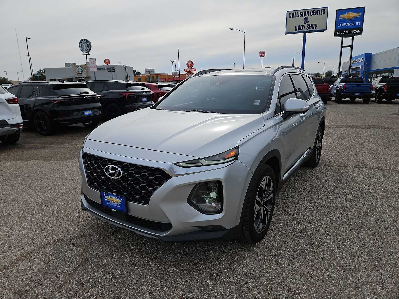 Thumbnail: 2019 Hyundai Santa Fe - 4