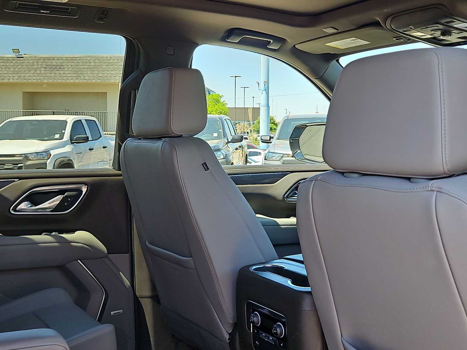 Thumbnail: 2024 Chevrolet Tahoe - 17