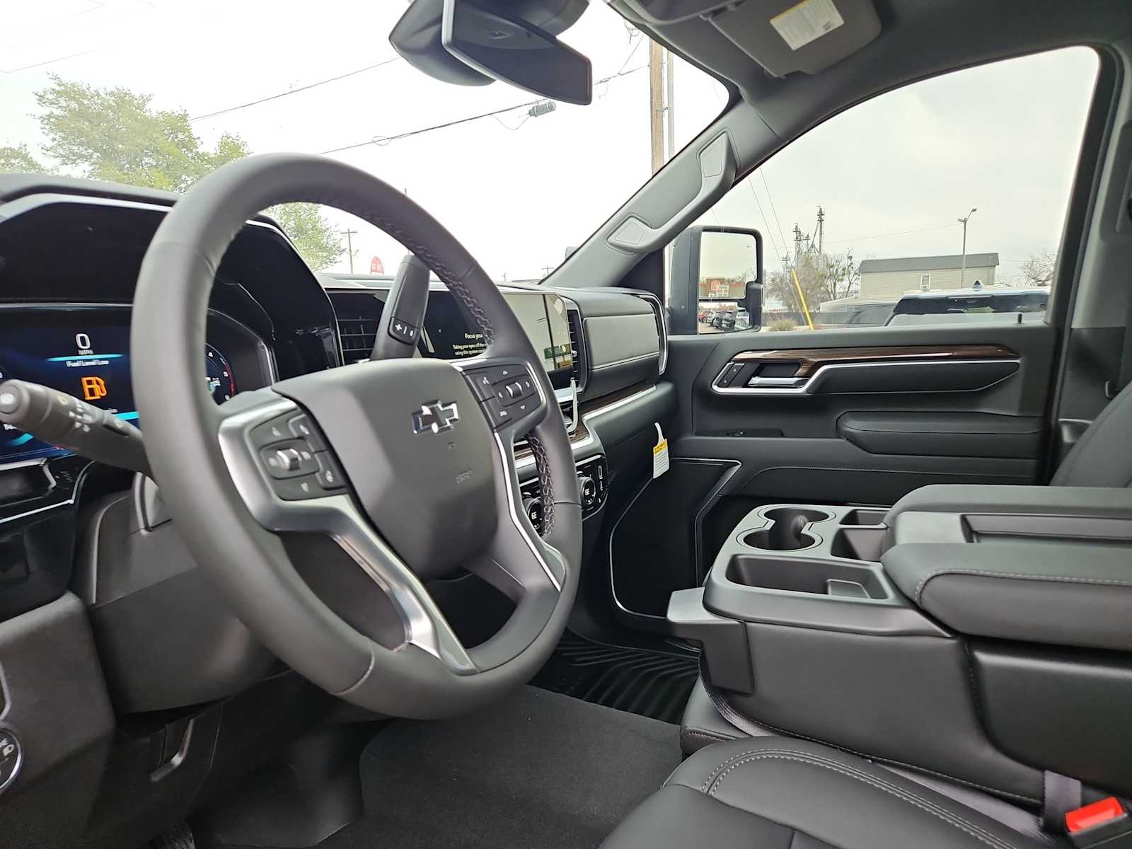 Thumbnail: 2026 Chevrolet Silverado 2500 - 10