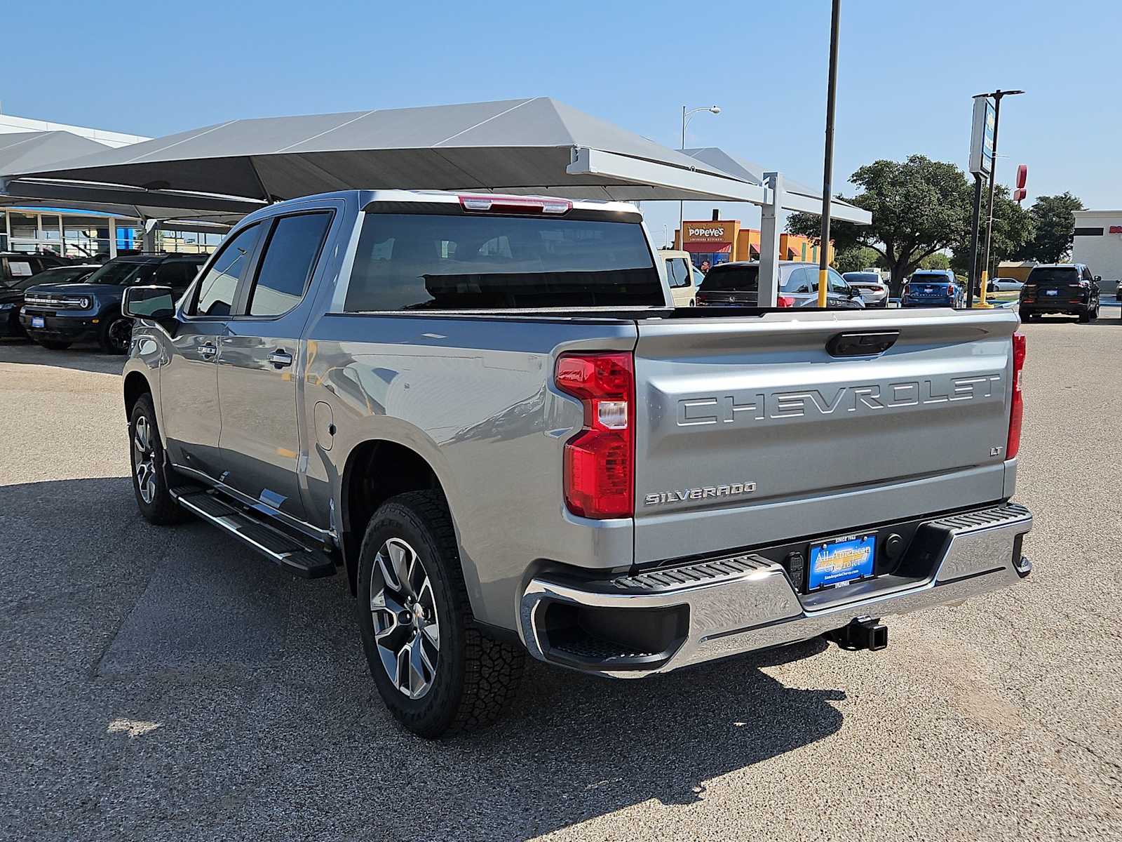 Thumbnail: 2026 Chevrolet Silverado 1500 - 6