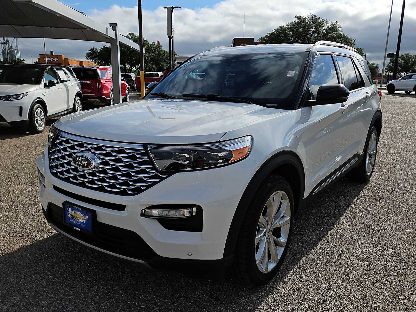 Thumbnail: 2022 Ford Explorer - 4