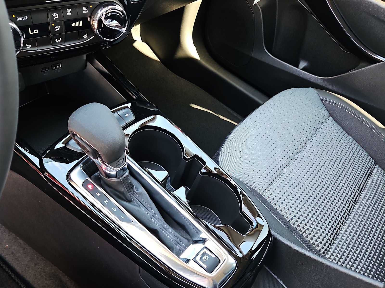 Thumbnail: 2026 Chevrolet Trax - 20