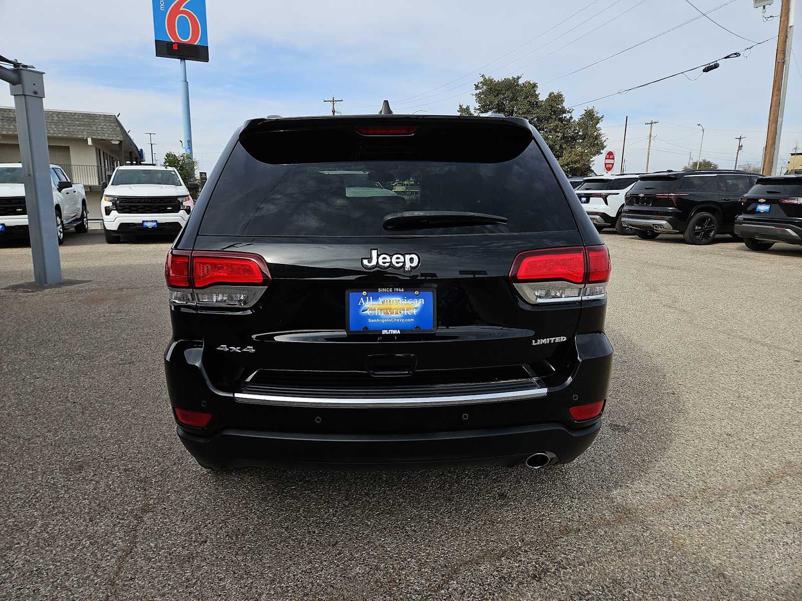 Thumbnail: 2022 Jeep Grand Cherokee - 7