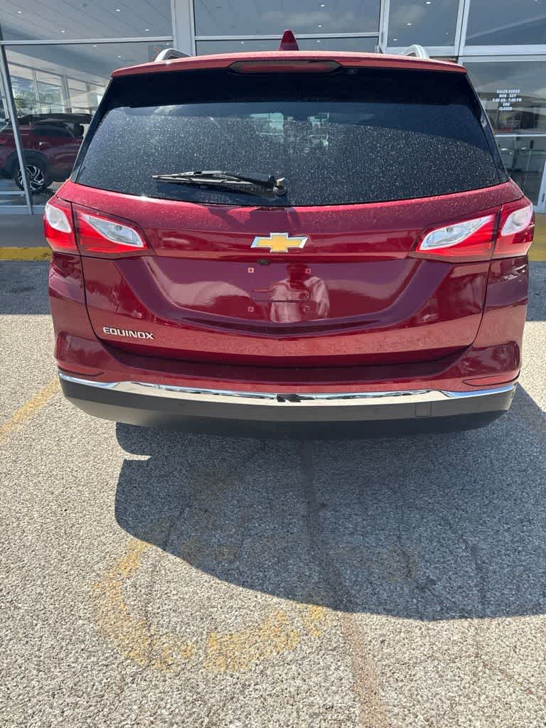 Thumbnail: 2018 Chevrolet Equinox - 8