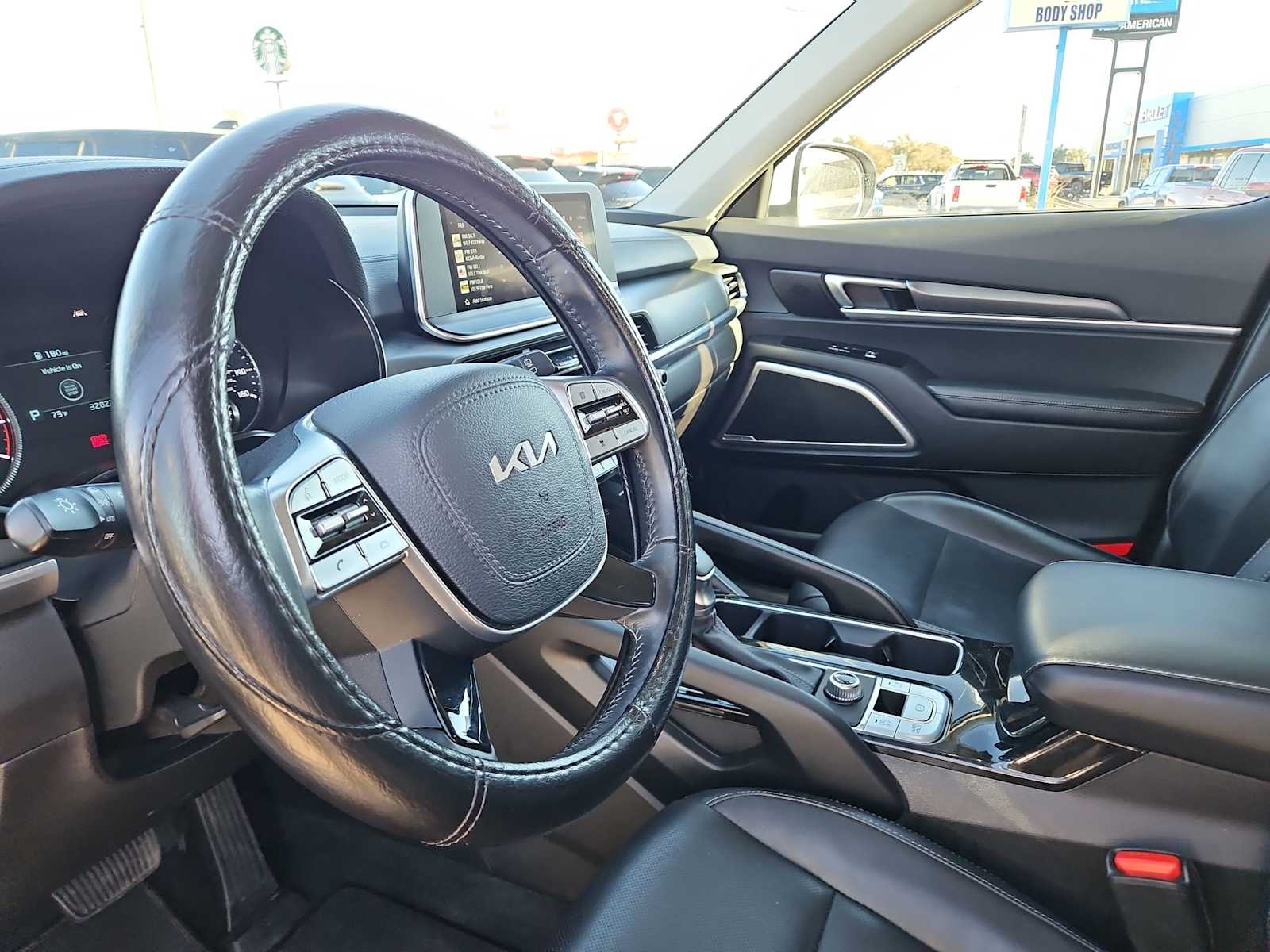 Thumbnail: 2022 Kia Telluride - 10