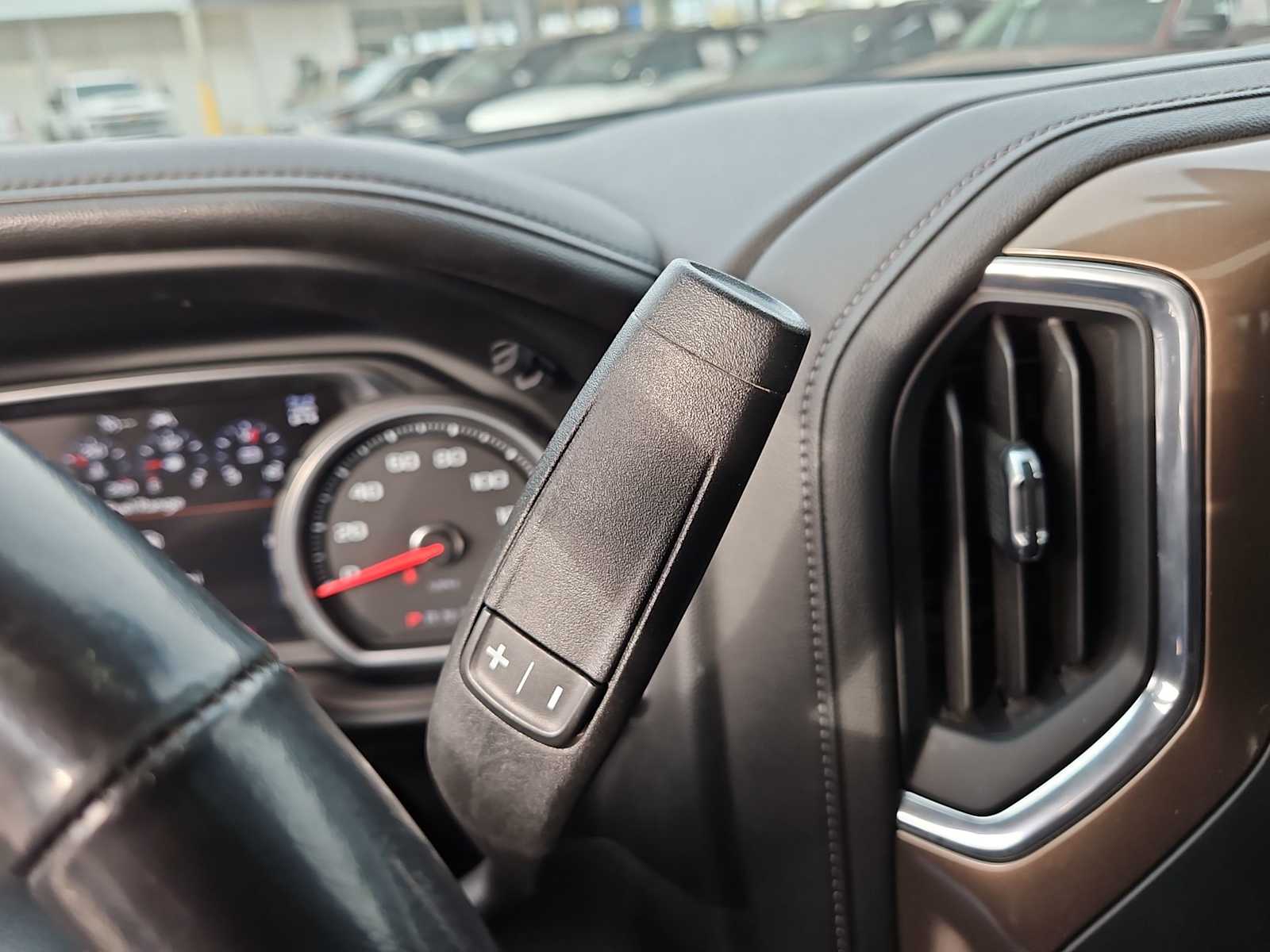 Thumbnail: 2022 Chevrolet Silverado 1500 - 21