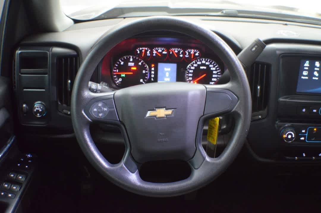 Thumbnail: 2018 Chevrolet Silverado 1500 - 22