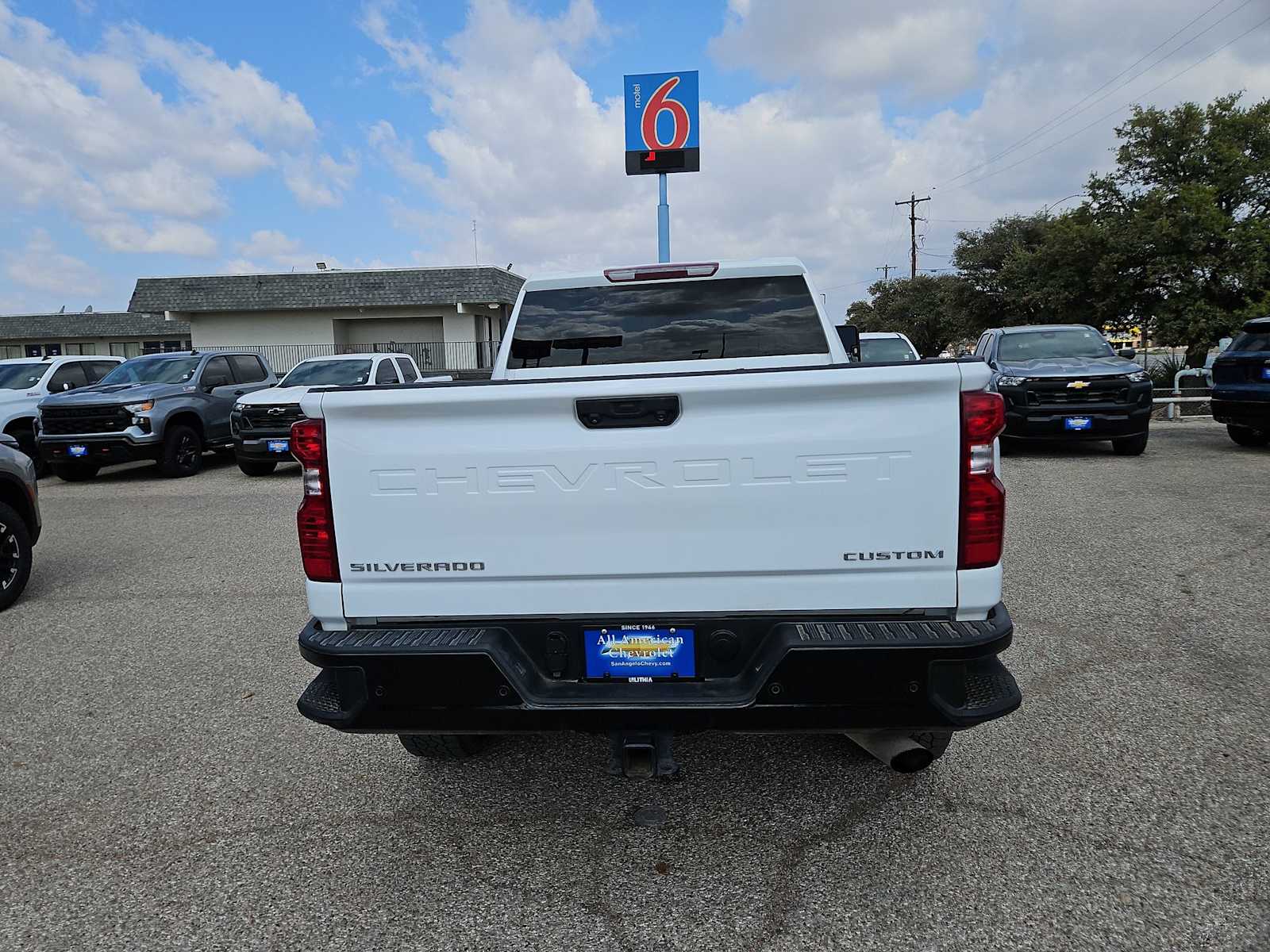 Thumbnail: 2024 Chevrolet Silverado 2500 - 7