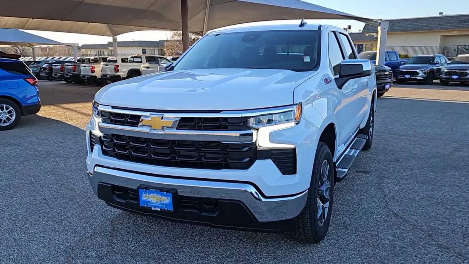 Thumbnail: 2025 Chevrolet Silverado 1500 - 3