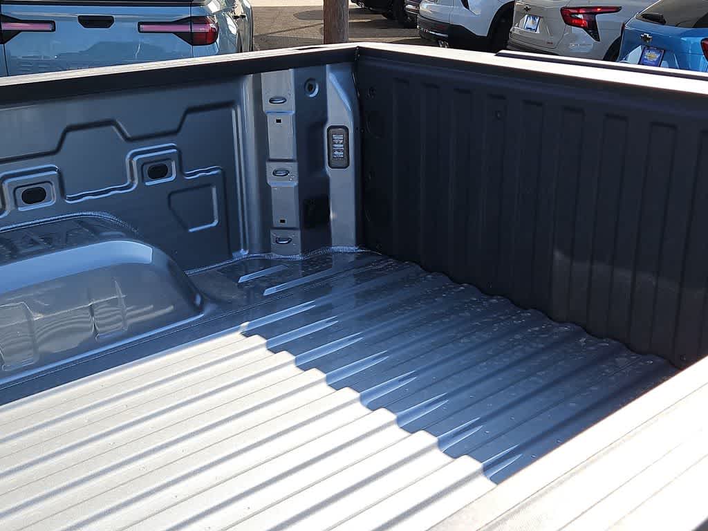 Thumbnail: 2026 Chevrolet Silverado 1500 - 23