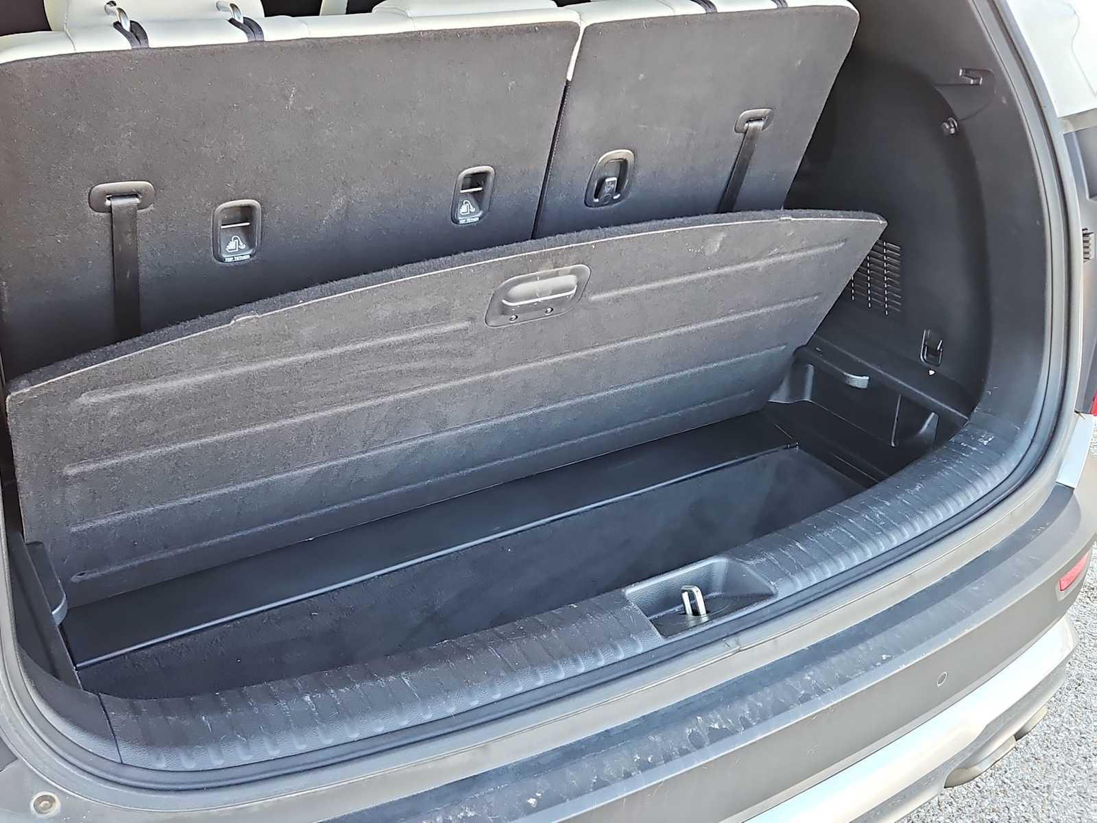 Thumbnail: 2021 Kia Telluride - 23