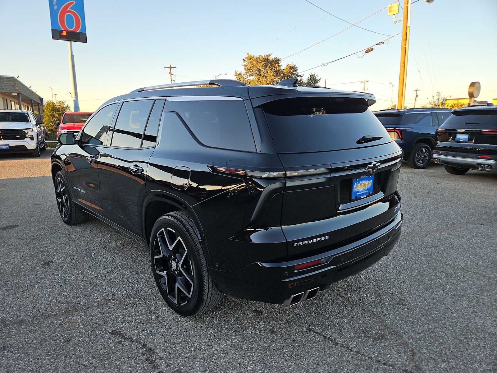 Thumbnail: 2025 Chevrolet Traverse - 6