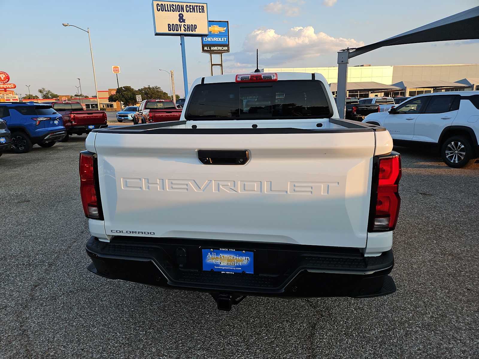 Thumbnail: 2026 Chevrolet Colorado - 13