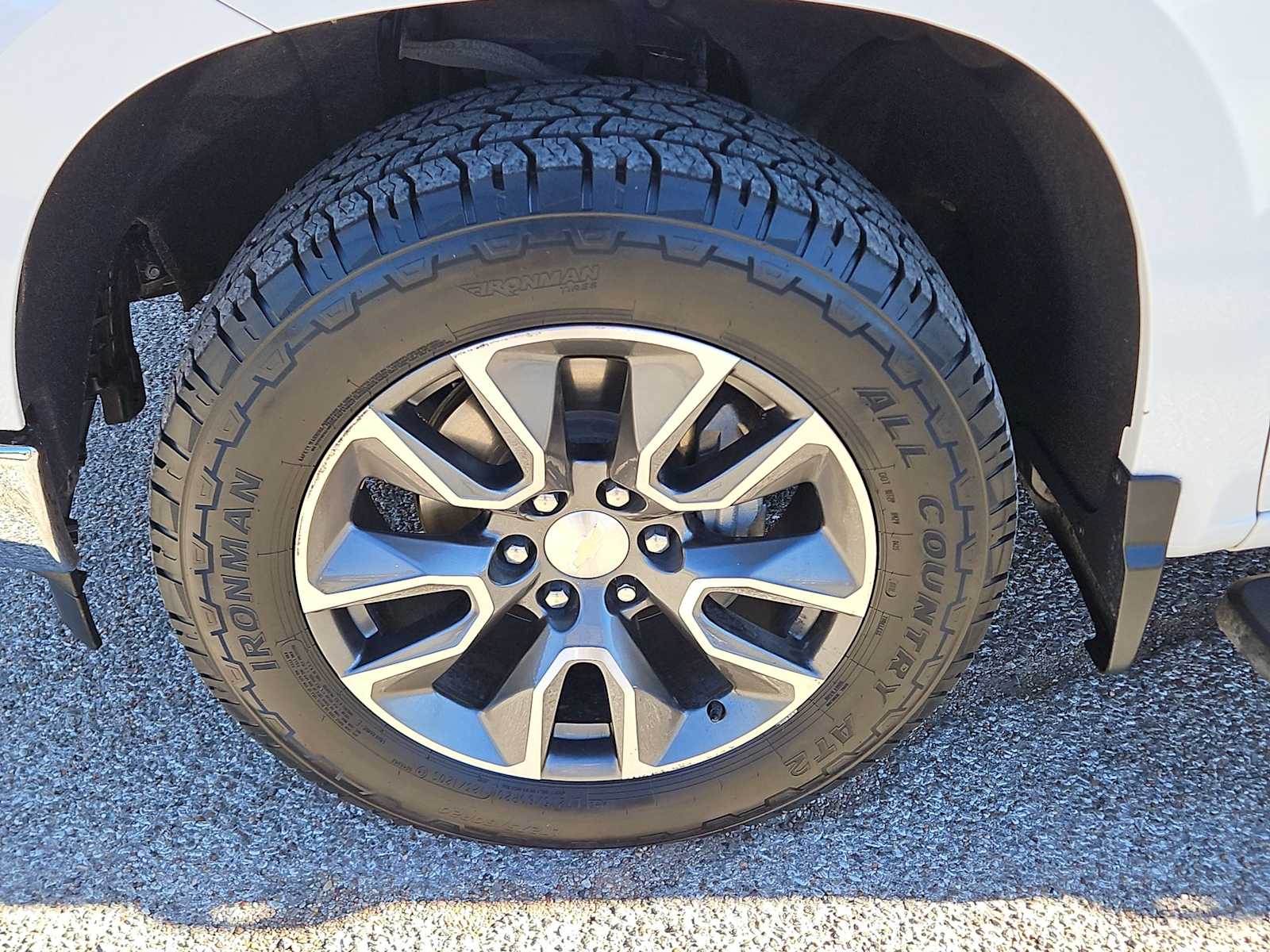 Thumbnail: 2022 Chevrolet Silverado 1500 - 12