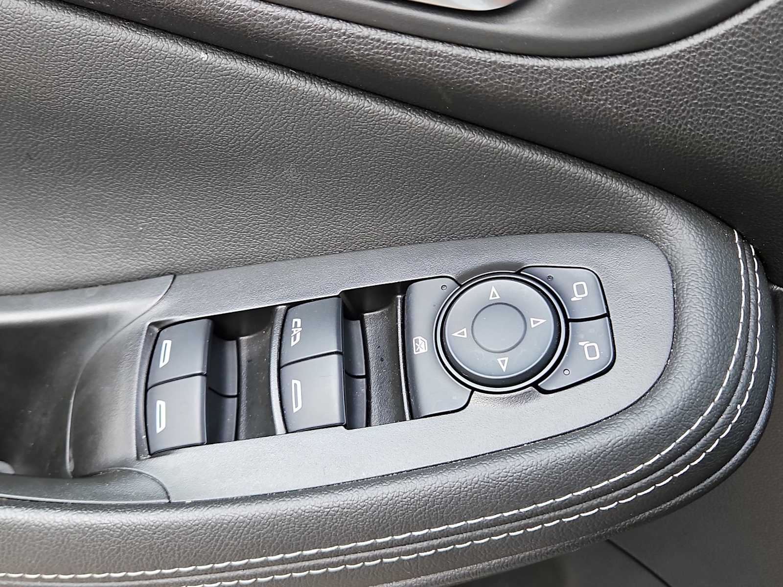 Thumbnail: 2024 Buick Encore GX - 24