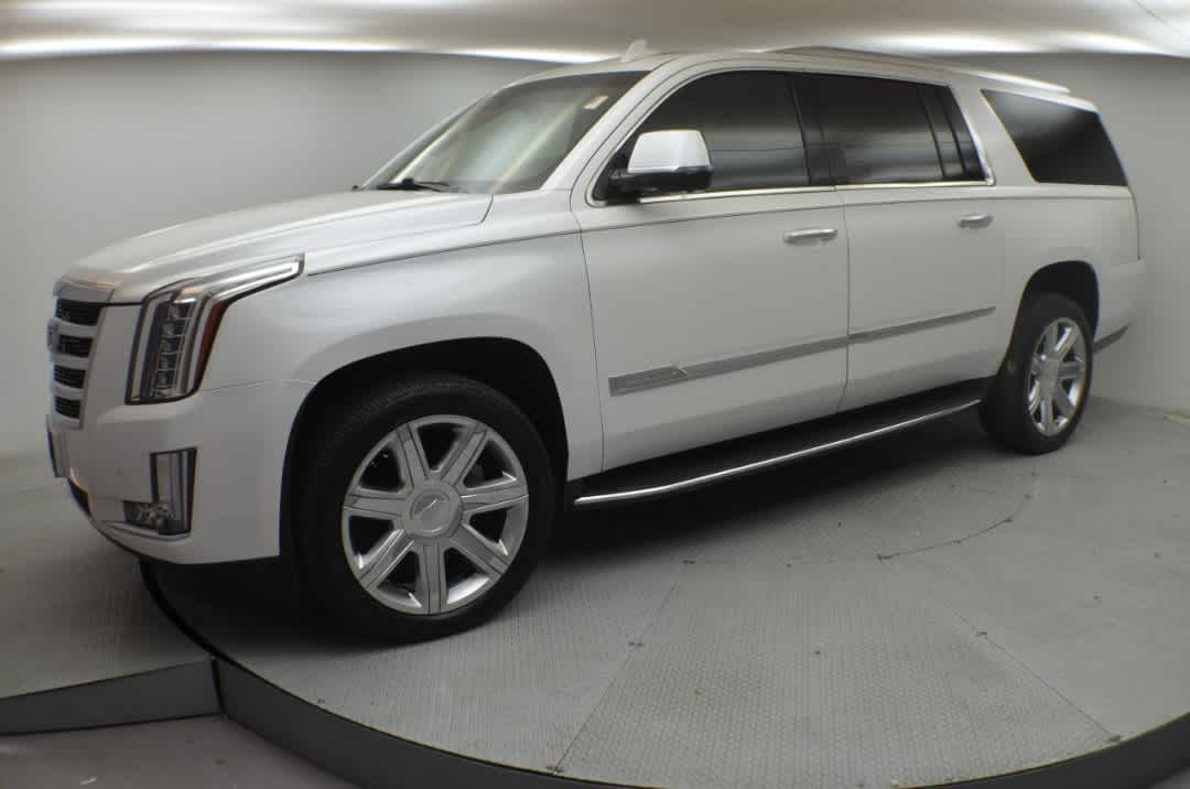 Thumbnail: 2016 Cadillac Escalade - 5