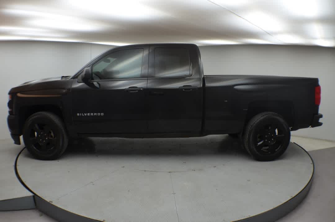 Thumbnail: 2018 Chevrolet Silverado 1500 - 6