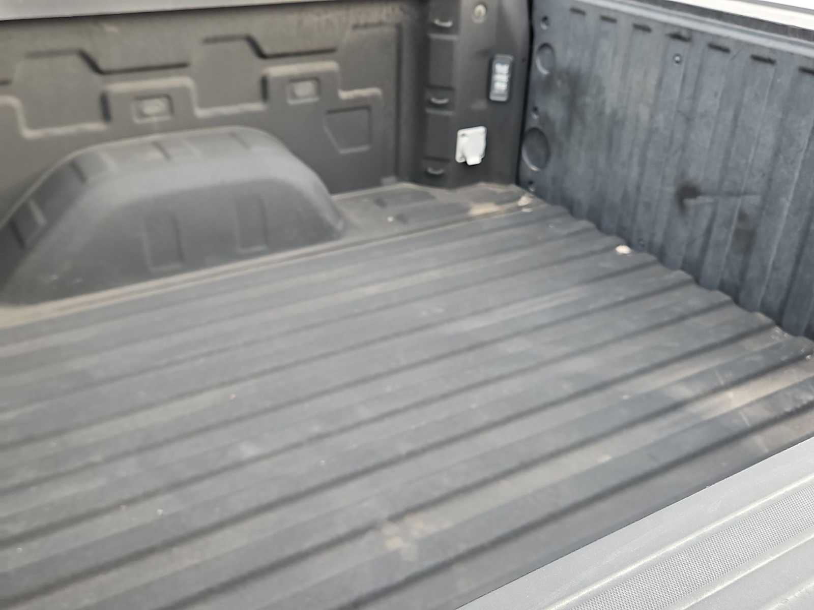 Thumbnail: 2022 Chevrolet Silverado 1500 - 23