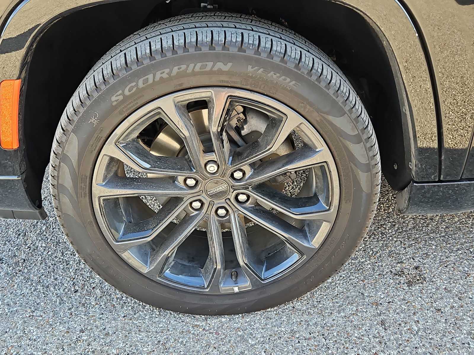 Thumbnail: 2024 Jeep Grand Wagoneer - 12