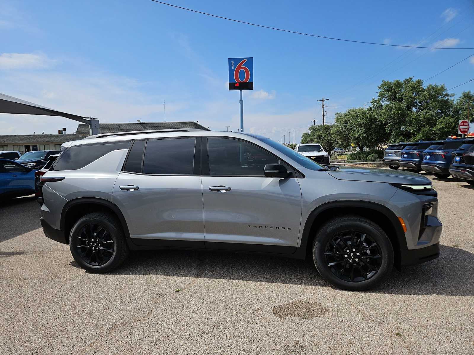 Thumbnail: 2026 Chevrolet Traverse - 9