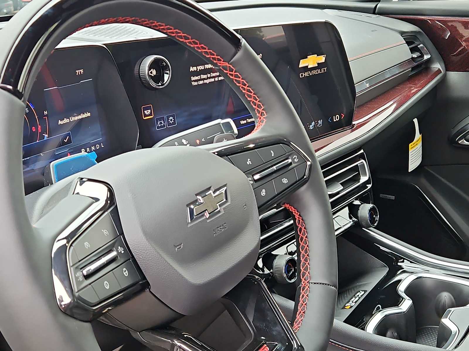 Thumbnail: 2026 Chevrolet Traverse - 12