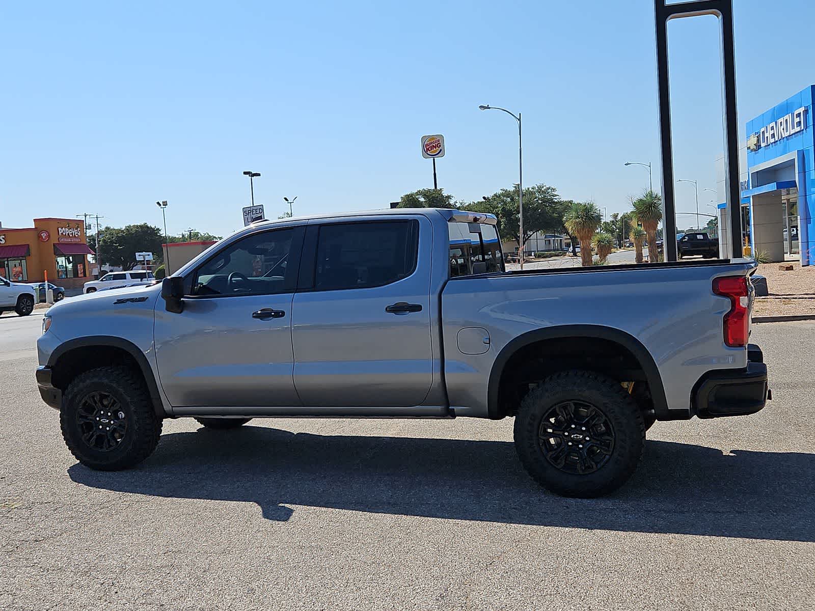 Thumbnail: 2024 Chevrolet Silverado 1500 - 11