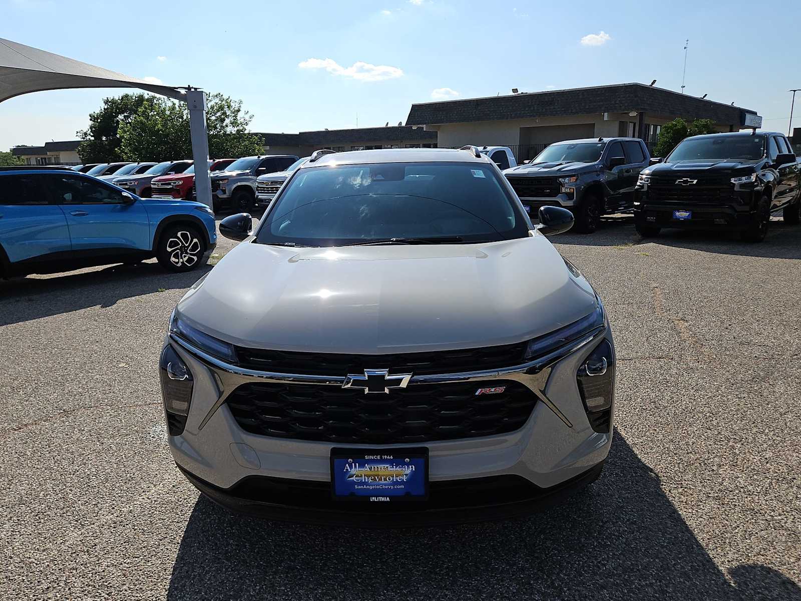Thumbnail: 2026 Chevrolet Trax - 3
